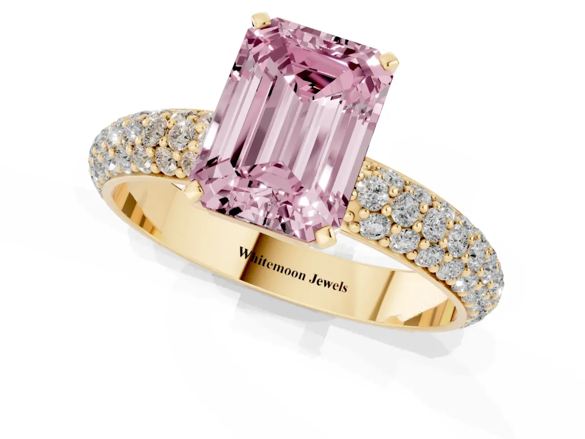Fancy Pink Emerald Cut Diamond Solitaire Ring with Prong Setting and Pavé Band Yellow gold