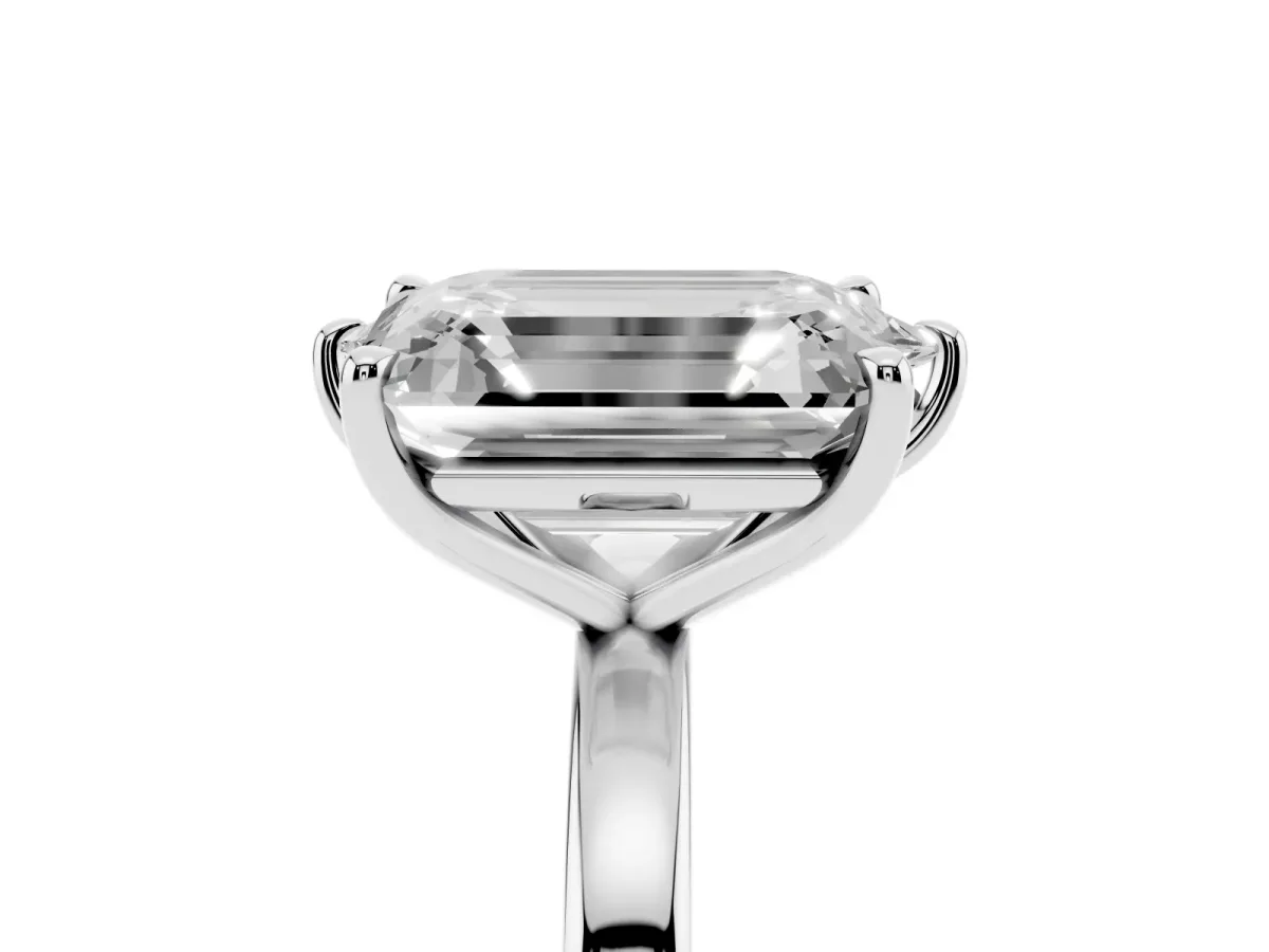 Marquise Cut and Emerald Cut Toi Moi Ring with Prong Setting White gold