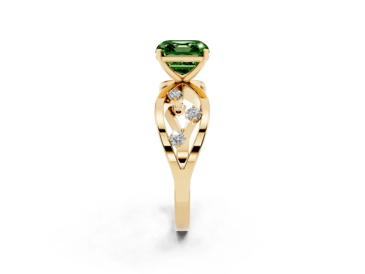 Fancy Green Asscher Cut Cut Solitaire Diamond with Side Stones on Criss-Cross Band and Four-Prong Setting Yellow gold