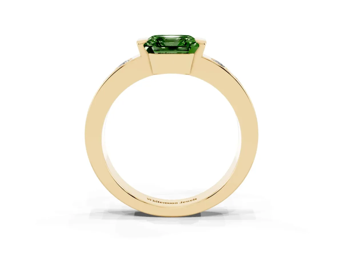 Fancy Green Asscher Cut Brilliant Channel-Set Diamond Ring with Bezel Prong Setting Yellow gold