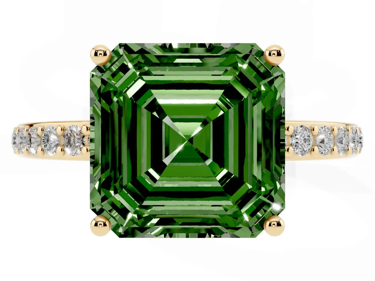 Fancy Green Asscher Cut Cut Diamond Pavé Band Ring with Four-Prong Setting Yellow gold