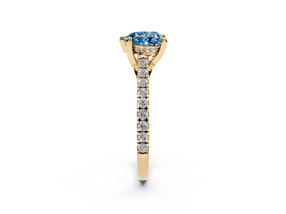 Fancy Blue Heart Cut Brilliant Diamond Solitaire with Pavé Band and Four-Prong Setting Yellow gold