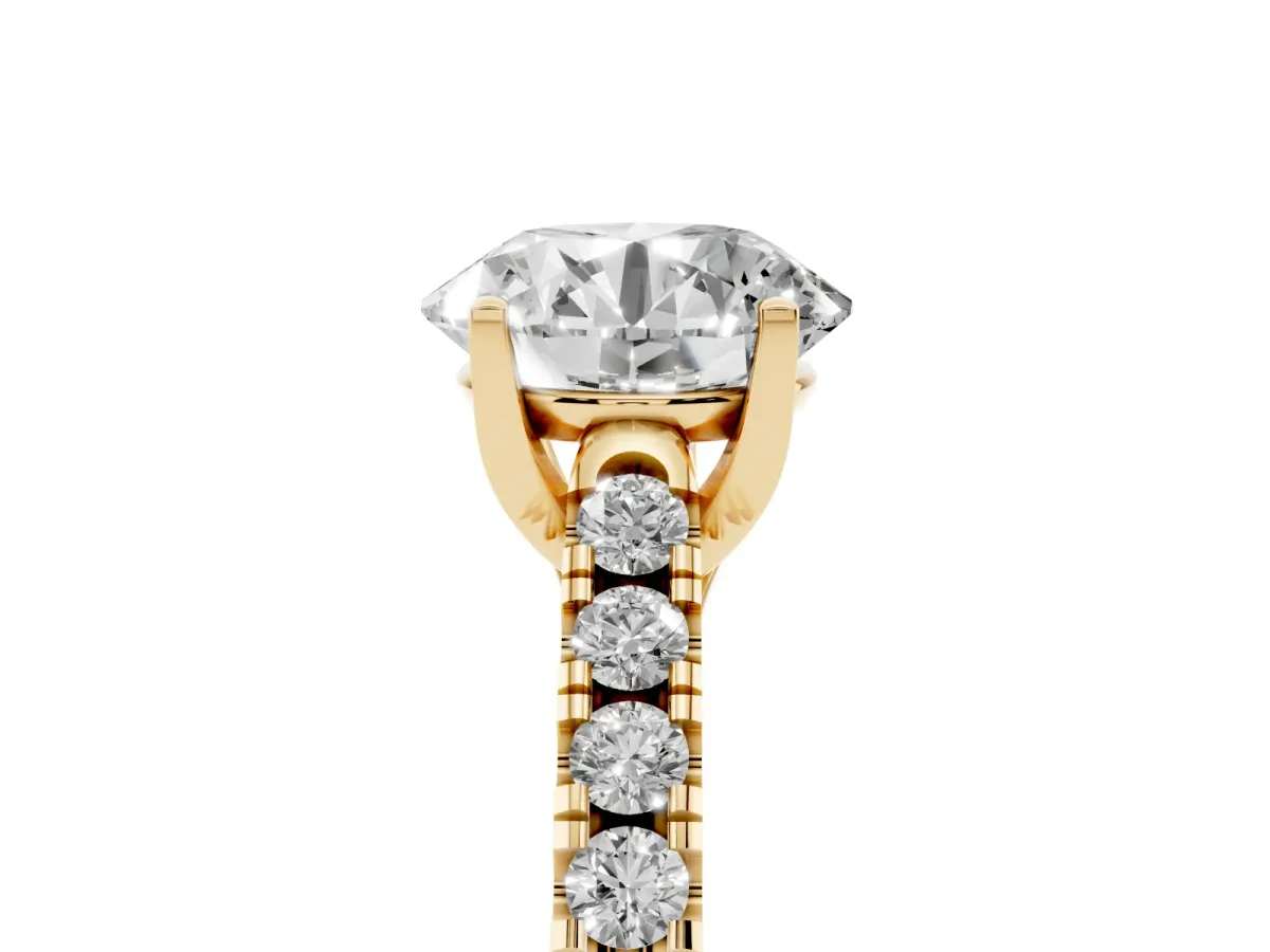 Round Cut Diamond Pavé Band Solitaire Ring with Prong Setting Yellow gold