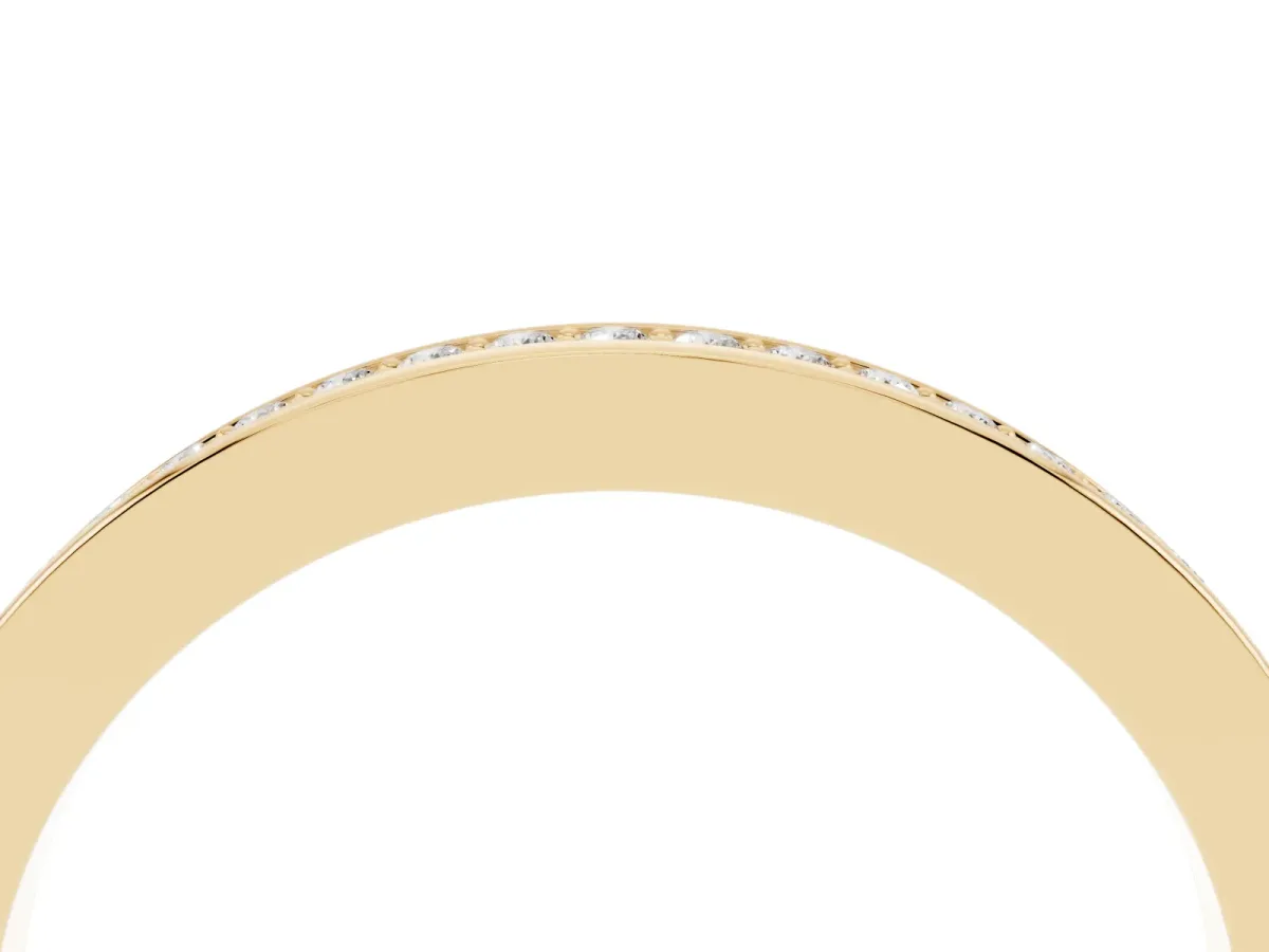 Round Diamond Half Eternity Pavé Band Yellow gold