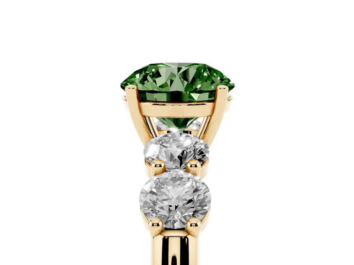 Fancy Green Round Cut Cut Five-Stone Prong Set Diamond Ring with Classic Band Yellow gold