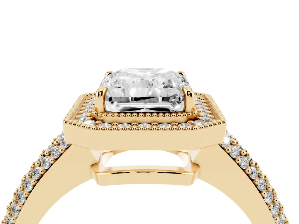 Radiant Cut Cut Halo Diamond Pave Band with Four-Prong Setting Yellow gold