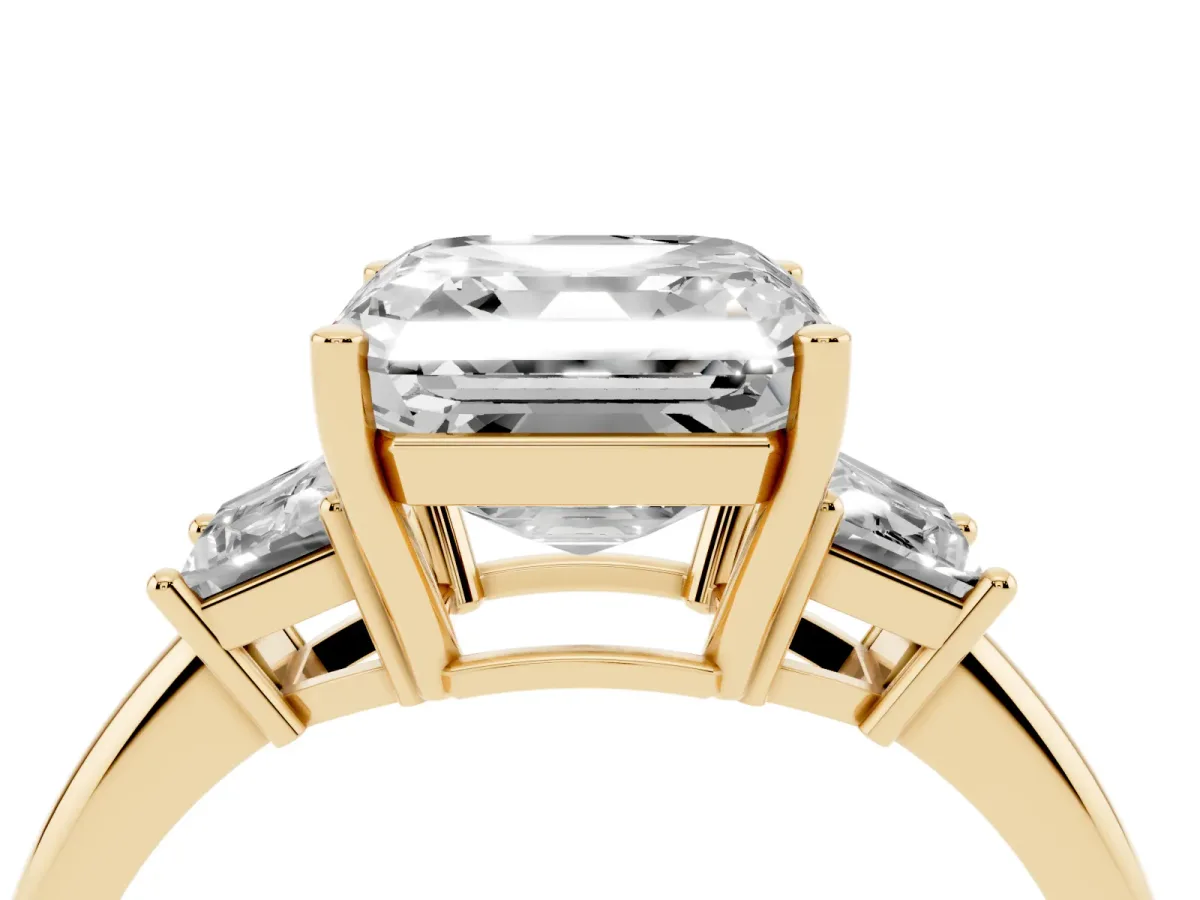 Asscher Cut Diamond Three-Stone Ring with Trapezoid Side Stones and Prong Setting Yellow gold
