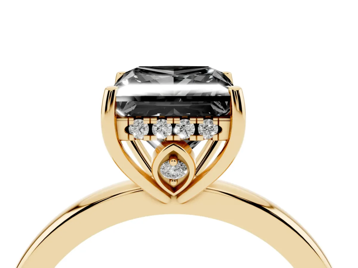 Fancy Black Princess Cut Solitaire Diamond Ring with Prong Setting and Plain Band Yellow gold