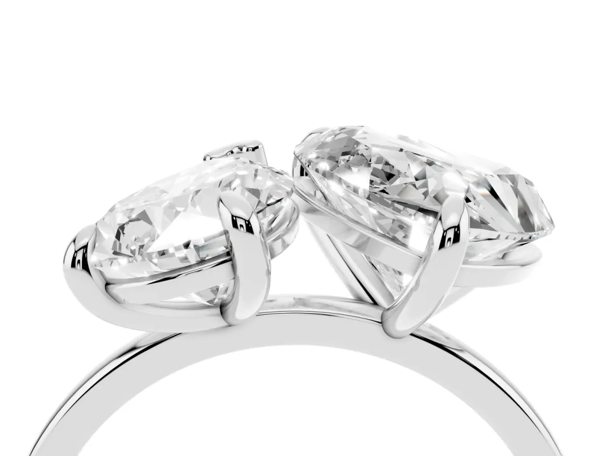 Pear and Heart Toi Moi Ring with Prong Setting and Plain Band Platinum