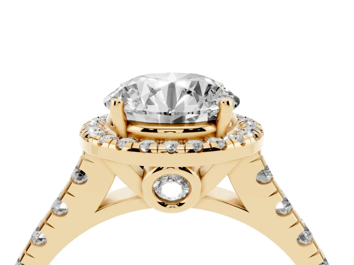 Round Cut Halo Pavé Diamond Engagement Ring with Four-Prong Setting Yellow gold