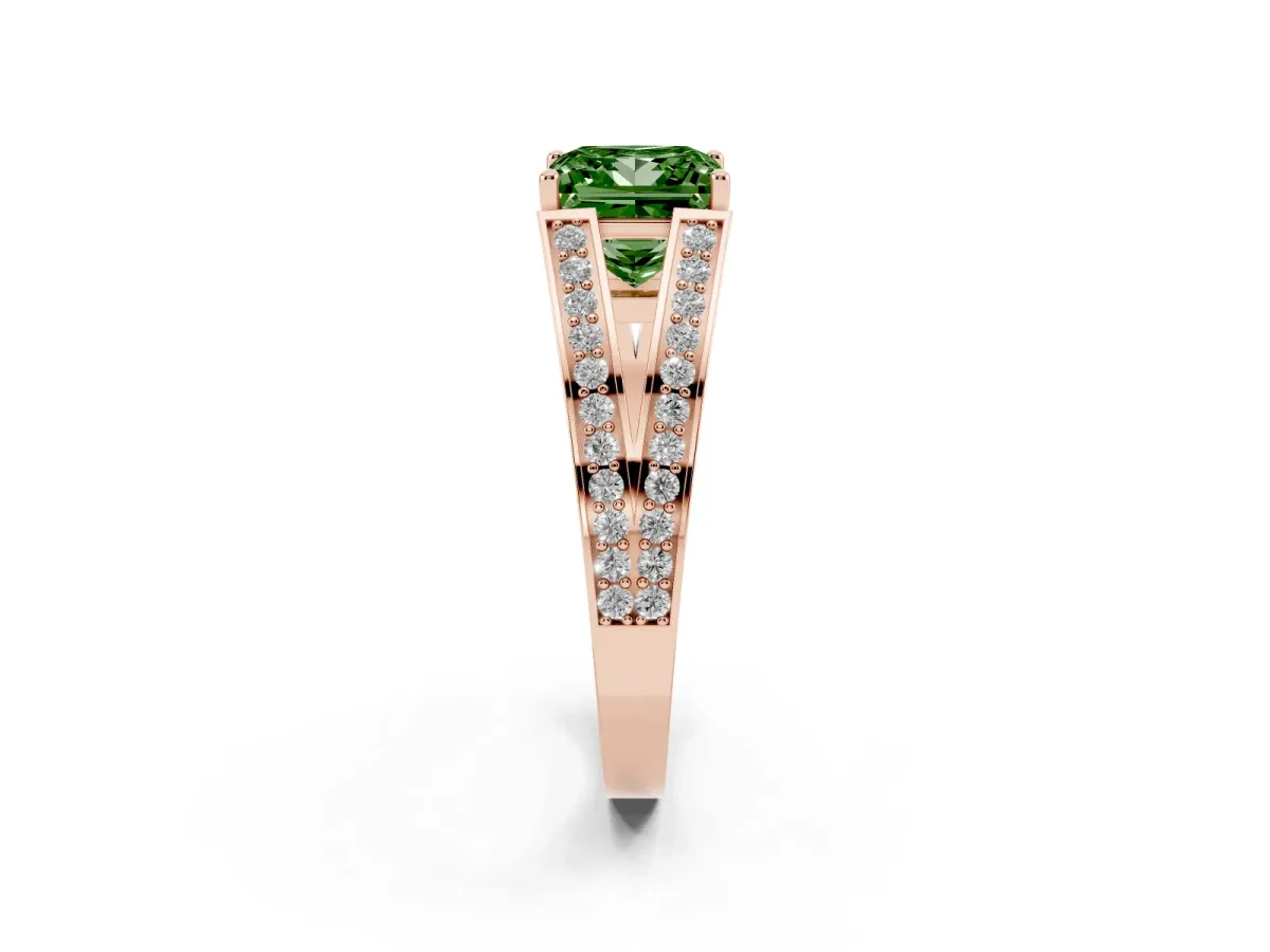Fancy Green Princess Cut Diamond Split Shank Ring with Pavé Band and Four-Prong Setting Rose gold
