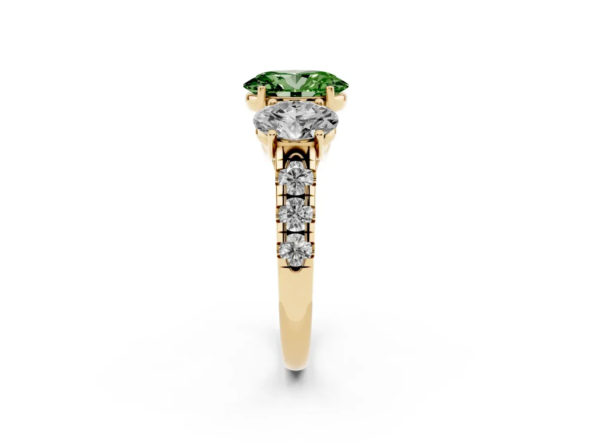 Fancy Green Three-Stone Oval Cut Diamond Pavé Band with Prong Setting Yellow gold