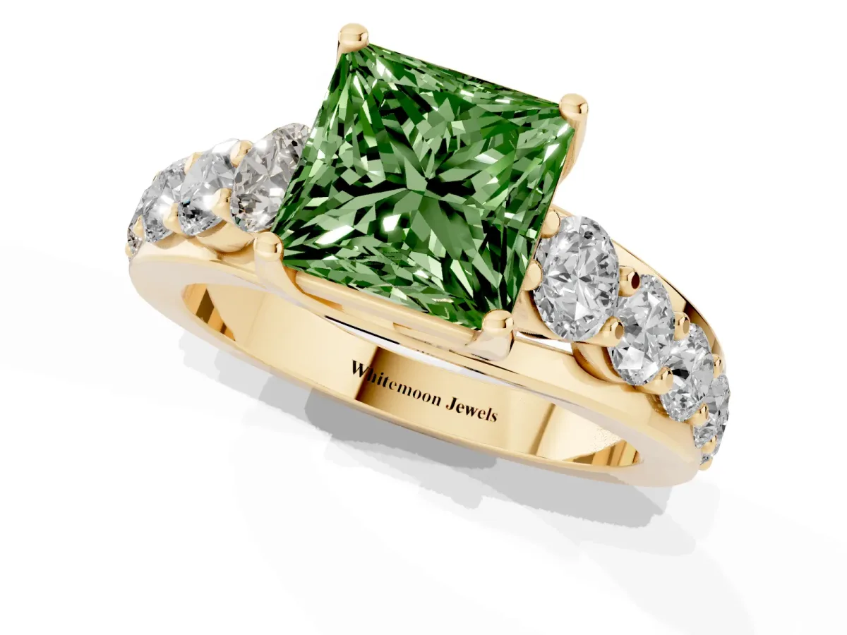 Fancy Green Princess Cut Diamond Engagement Ring with Pavé Band and Four-Prong Setting Yellow gold