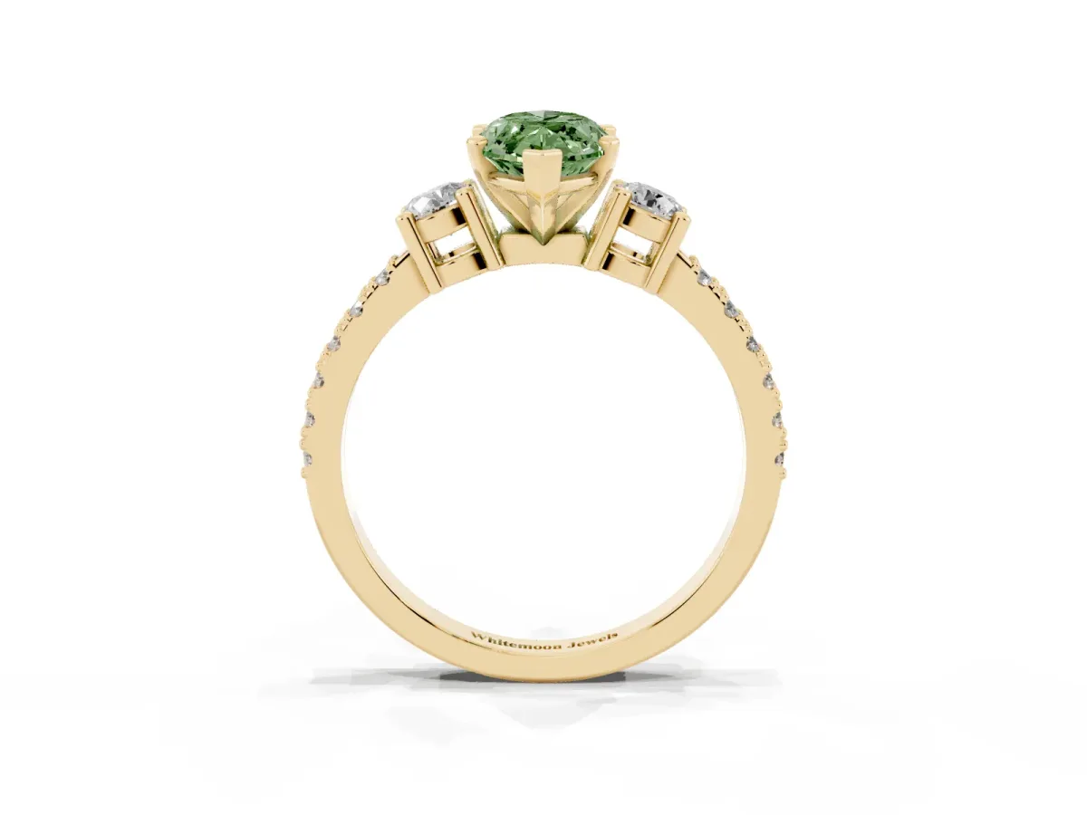 Fancy Green Marquise Cut Three-Stone Diamond Pavé Band with Prong Setting Yellow gold