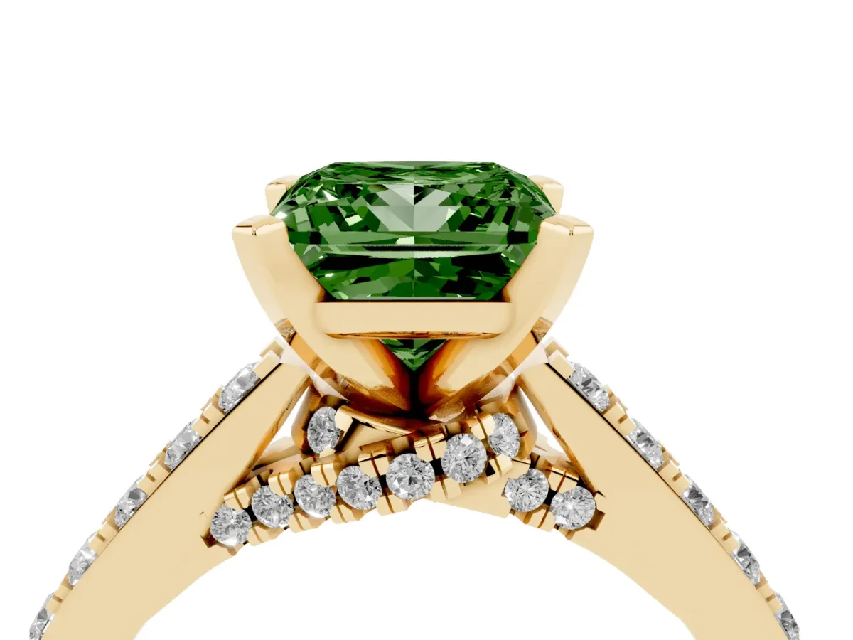 Fancy Green Princess Cut Diamond Solitaire Ring with Crossover Gallery and Round Pavé Band Yellow gold