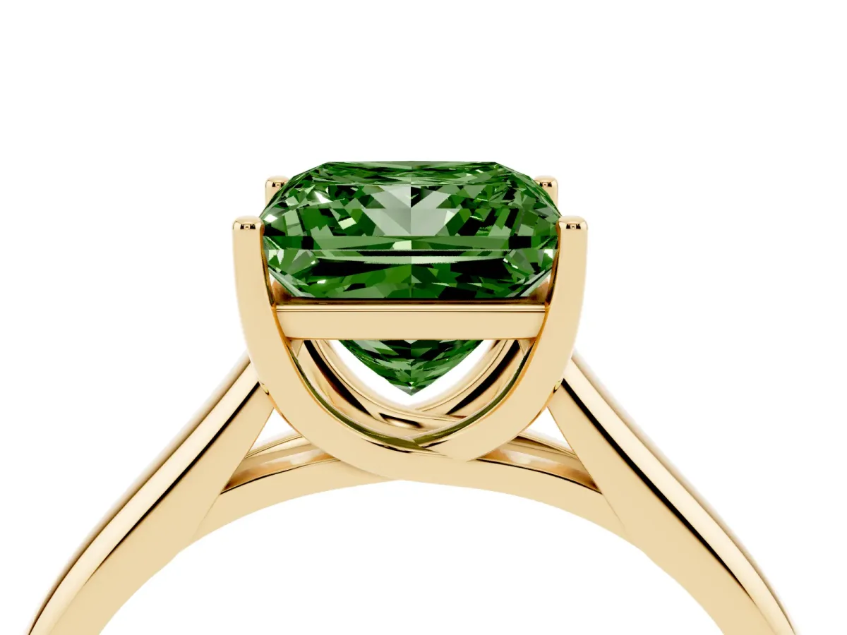 Fancy Green Princess Cut Solitaire Engagement Ring with Tapered Band and Four-Prong Setting Yellow gold