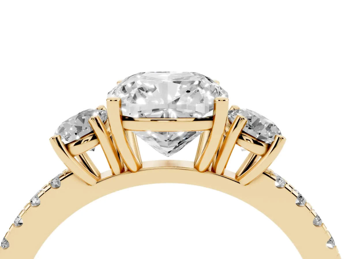 Three-Stone Cushion Cut Cut Diamond Pavé Band with Prong Setting Yellow gold
