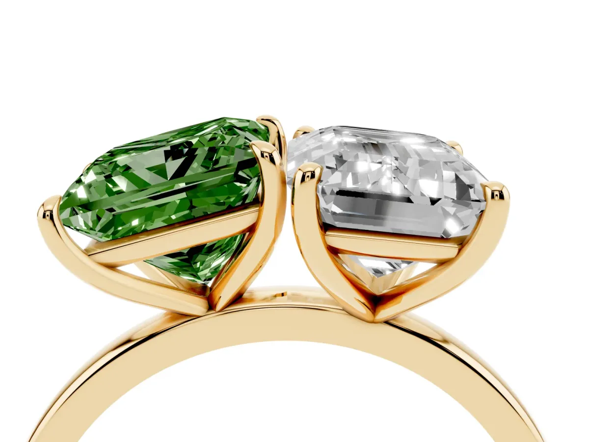 Fancy Green Princess Cut and Emerald Cut Toi Moi Ring with Prong Setting Yellow gold