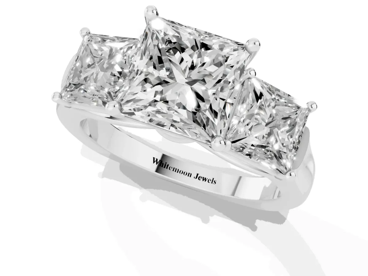 Three-Stone Princess Cut Brilliant Diamond Trellis Ring with Comfort Fit Band White gold