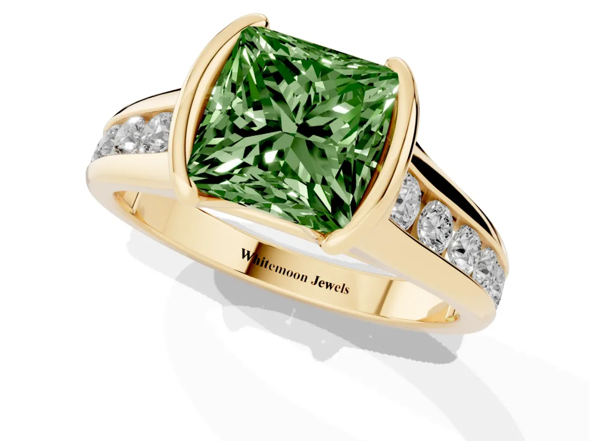 Fancy Green Princess Cut Solitaire Bezel-Set Diamond Ring with Channel-Set Band Yellow gold