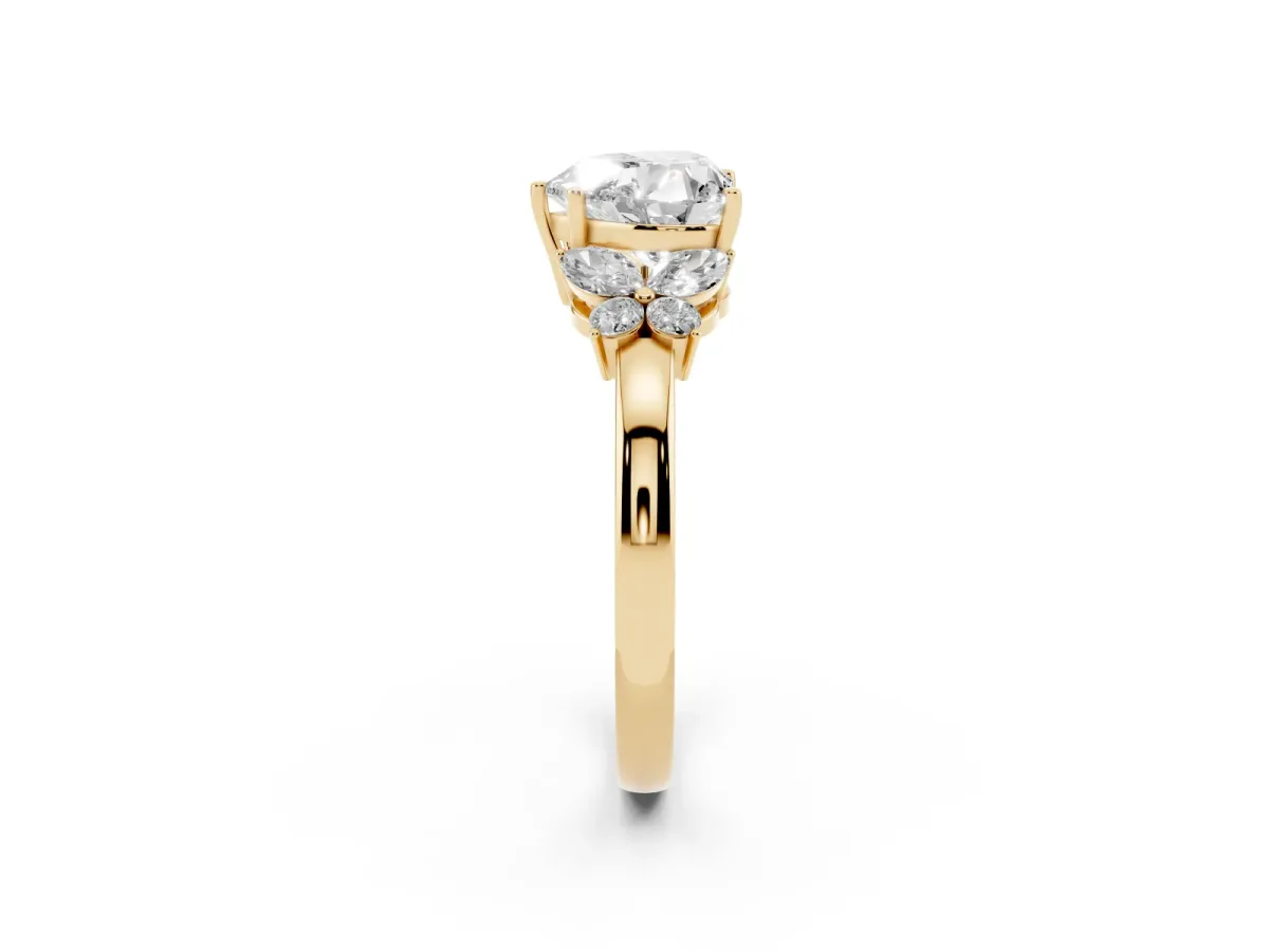 Heart Cut Cut Solitaire Floral Diamond Ring with Four-Prong Setting Yellow gold