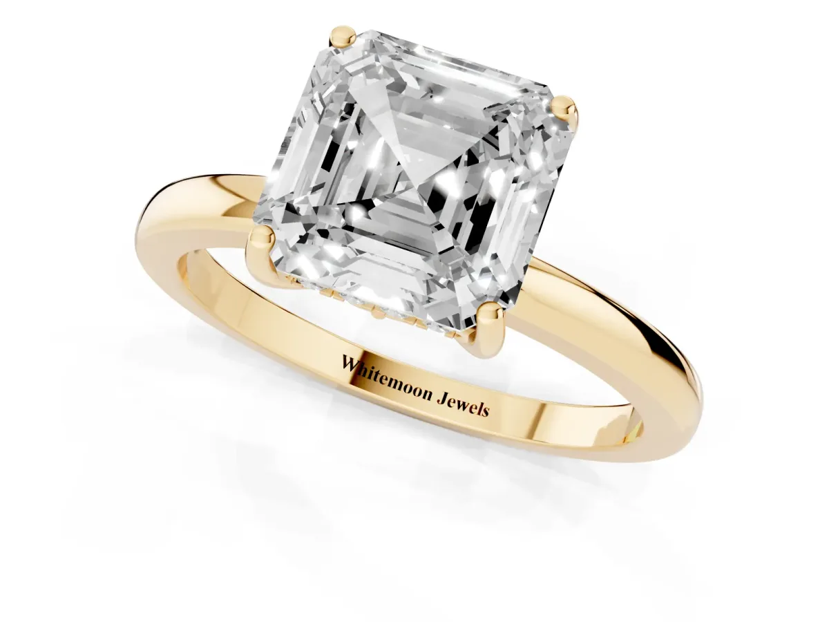Asscher Cut Solitaire Diamond Ring with Prong Setting and Plain Band Yellow gold