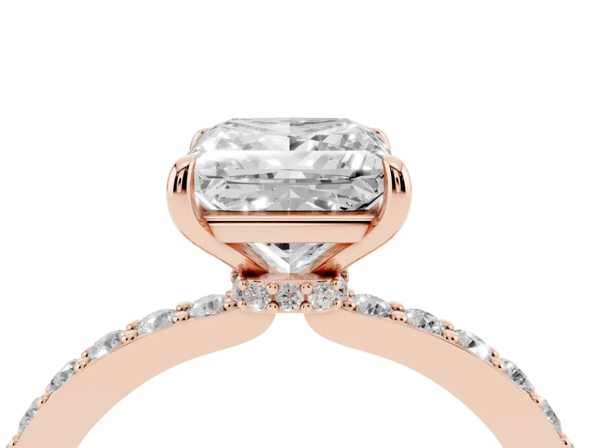Princess Cut Diamond Pavé Engagement Ring with Round Accents and Prong Setting Rose gold
