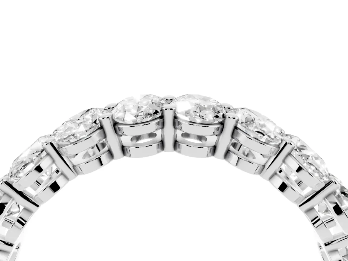 Oval Diamond Prong-Set Eternity Band White gold