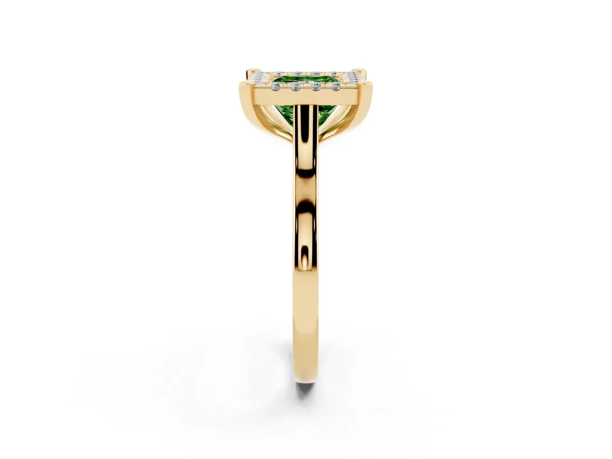 Fancy Green Princess Cut Diamond Cluster Halo Solitaire with Four-Prong Setting Yellow gold