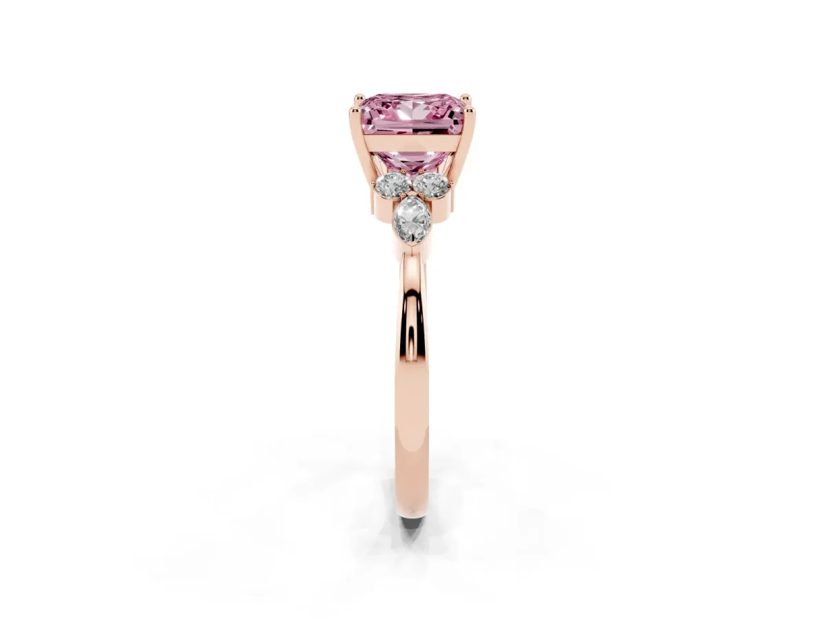 Fancy Pink Princess Cut Brilliant Diamond Solitaire Ring with Pear Side Stones and Four-Prong Setting Rose gold