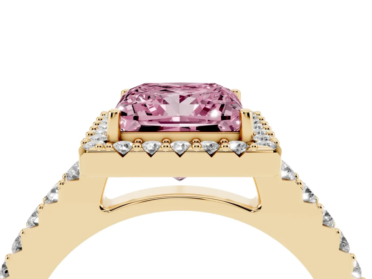 Fancy Pink Princess Cut Halo Diamond Pavé Solitaire Ring Yellow gold
