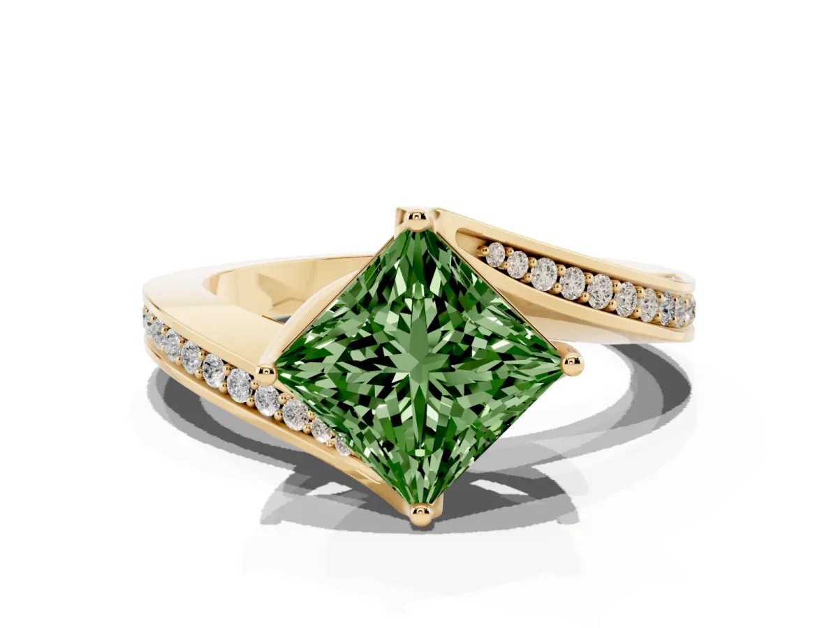 Fancy Green Princess Cut Solitaire Diamond Twist Band with Pavé Setting and Four-Prong Setting Yellow gold