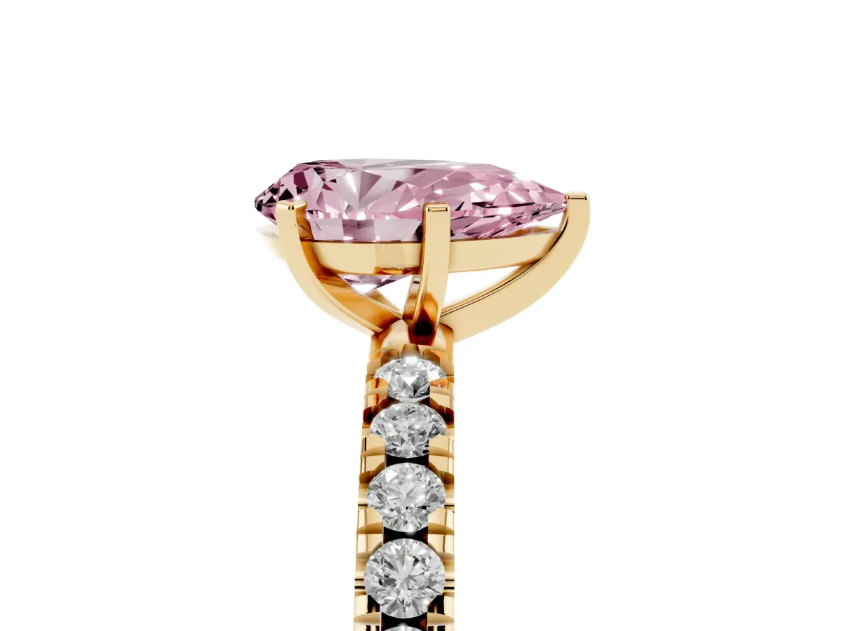 Fancy Pink Pear Cut Diamond Pavé Band Solitaire with Four-Prong Setting Yellow gold