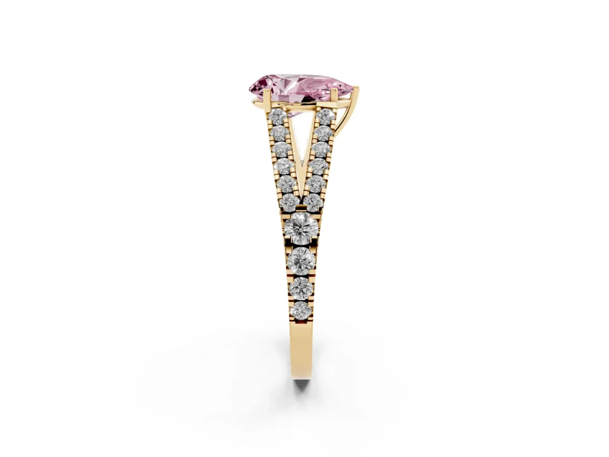 Fancy Pink Pear Cut Diamond Split Shank Pavé Engagement Ring with Four-Prong Setting Yellow gold
