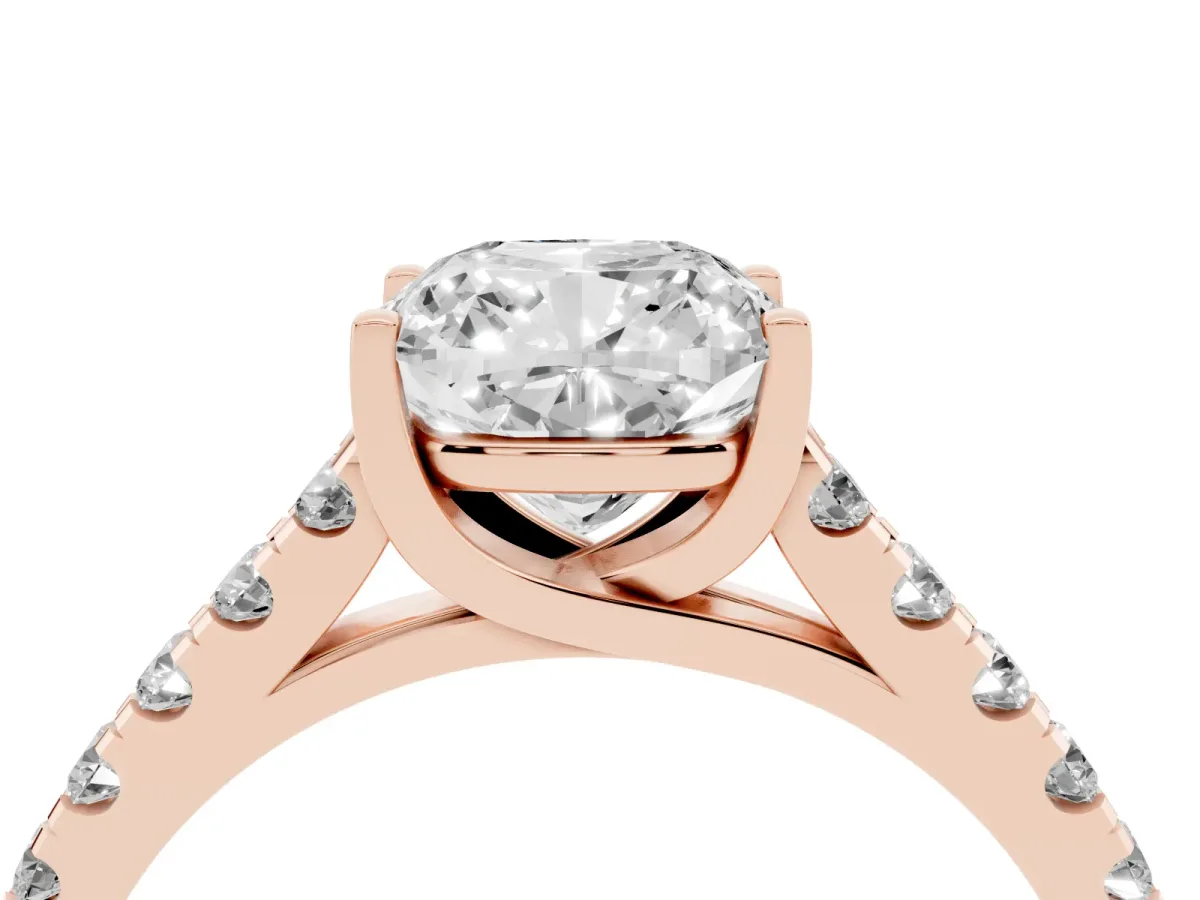 Cushion Cut Diamond Pavé Band Solitaire Ring with Prong Setting Rose gold