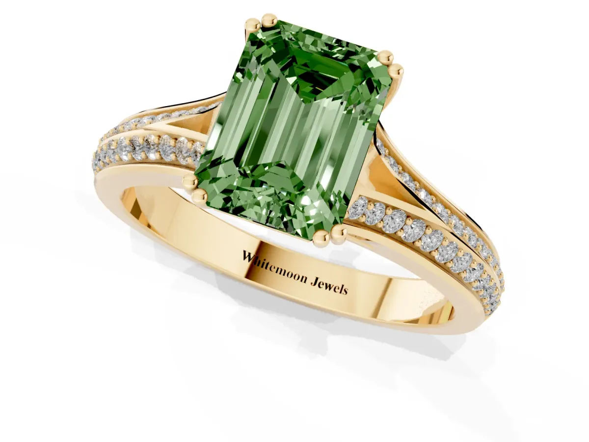 Fancy Green Emerald Cut Diamond Split Shank Engagement Ring with Pavé Band Yellow gold