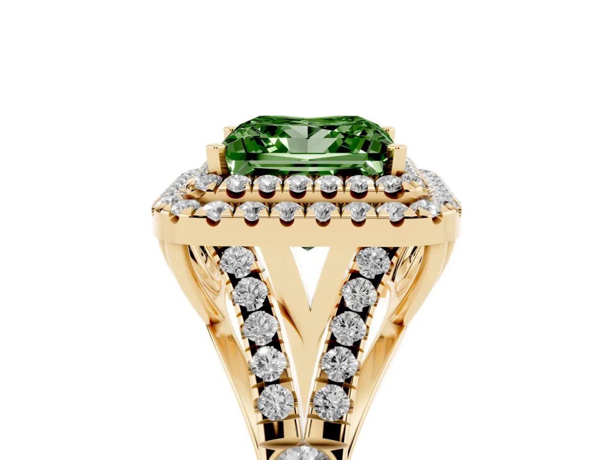 Fancy Green Princess Cut Diamond Pavé Split Shank Double Halo Engagement Ring Yellow gold
