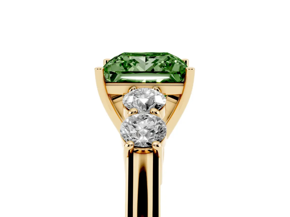 Fancy Green Princess Cut Cut Diamond Five-Stone Prong Set White Gold Ring Yellow gold
