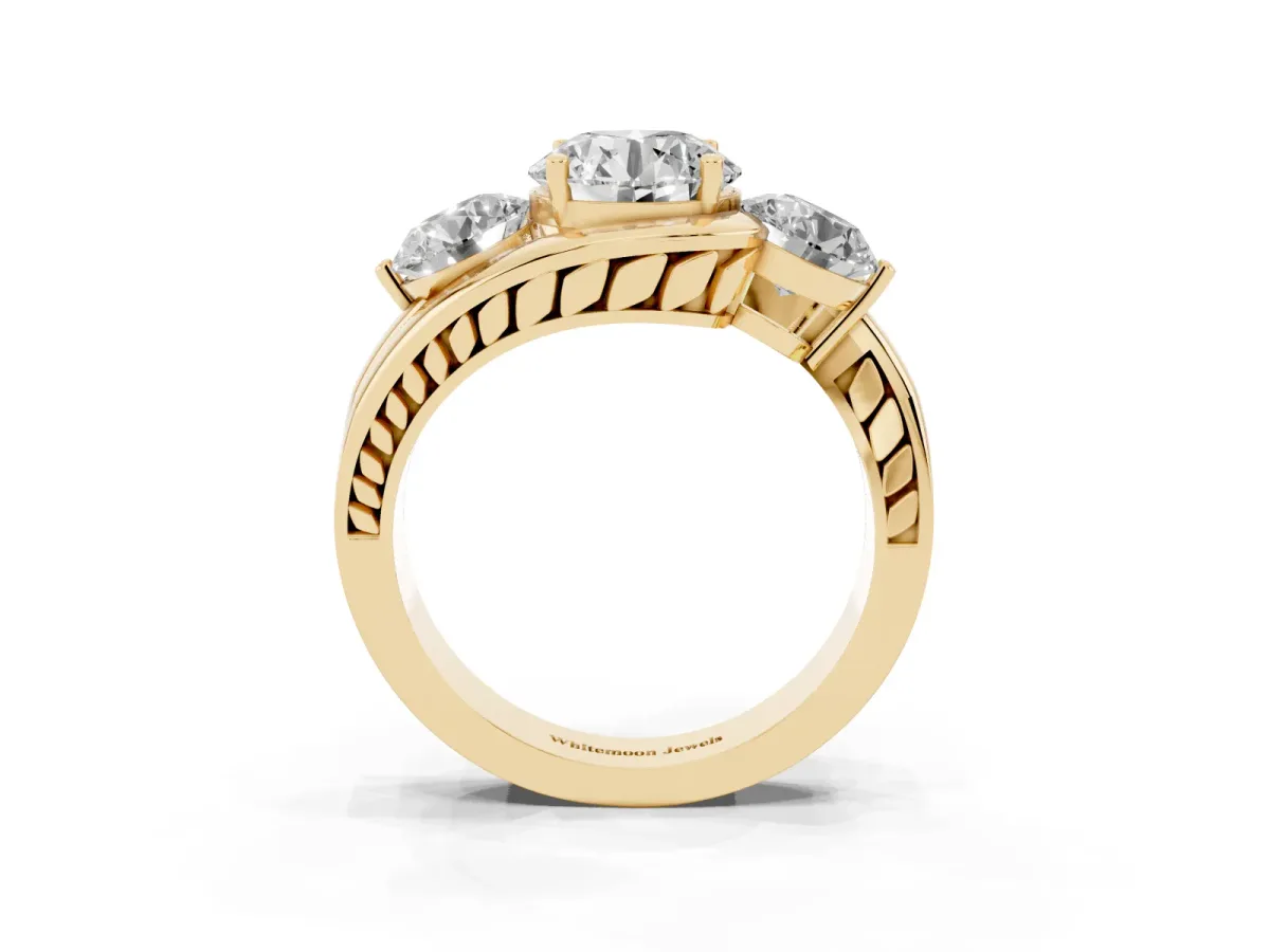 Three-Stone Round Cut Brilliant Split Shank Prong Set Ring Yellow gold