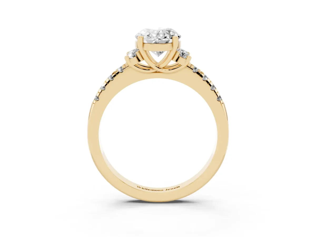 Oval Cut Diamond Three-Stone Pave Band with Four-Prong Setting Yellow gold