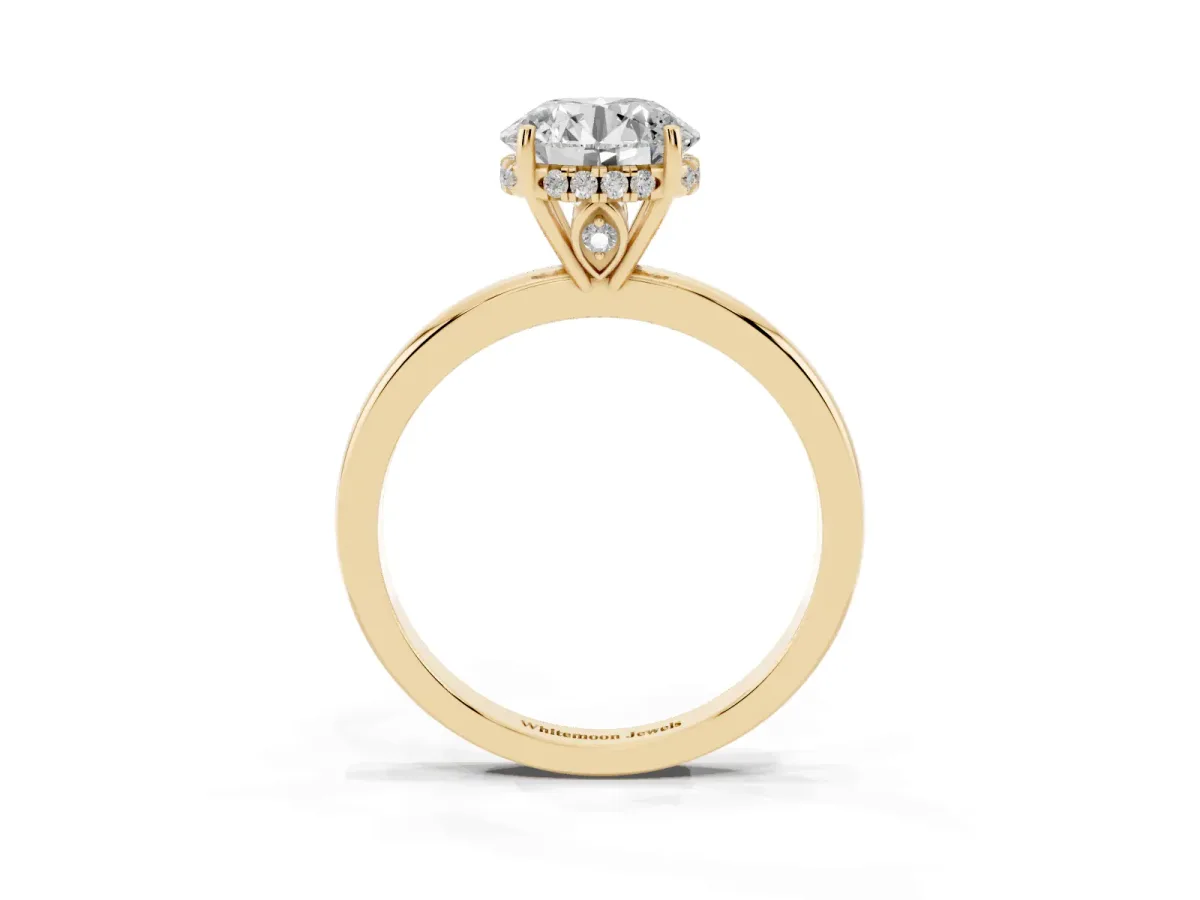 Round Cut Solitaire Diamond Ring with Prong Setting and Plain Band Yellow gold