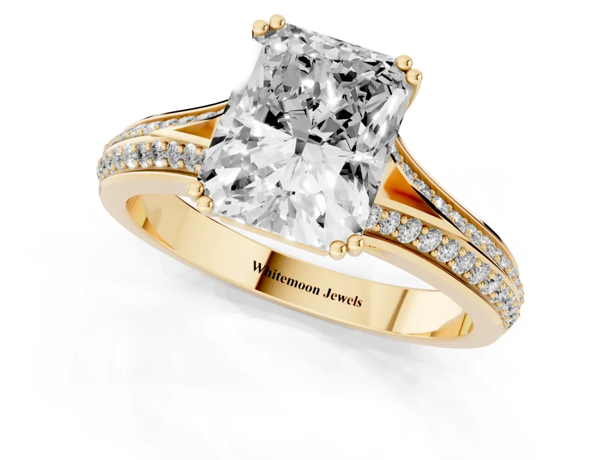 Radiant Cut Diamond Split Shank Engagement Ring with Pavé Band Yellow gold