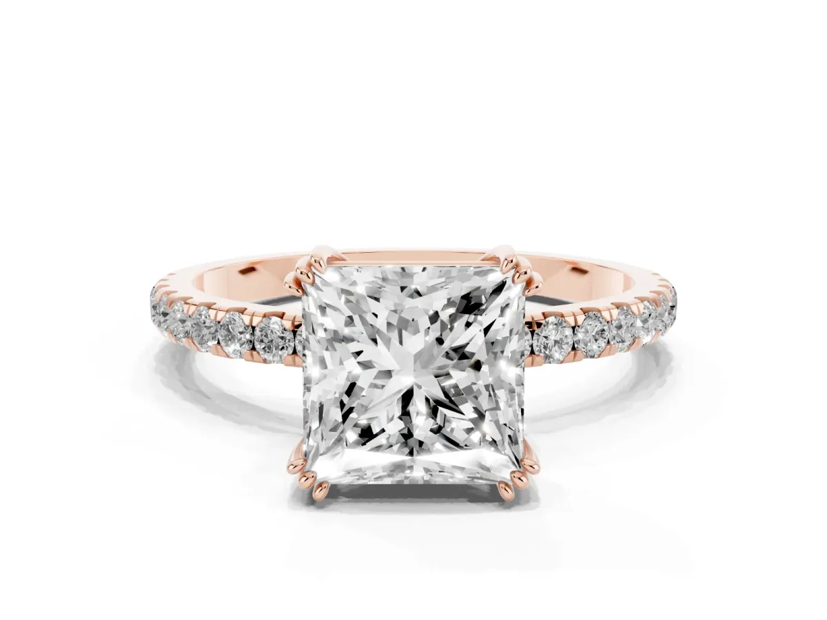 Princess Cut Brilliant Solitaire with Pavé Band and Claw Prong Setting Rose gold