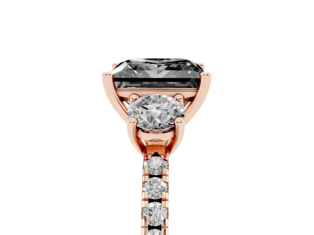 Fancy Black Three-Stone Princess Cut Cut Diamond Pavé Band with Prong Setting Rose gold