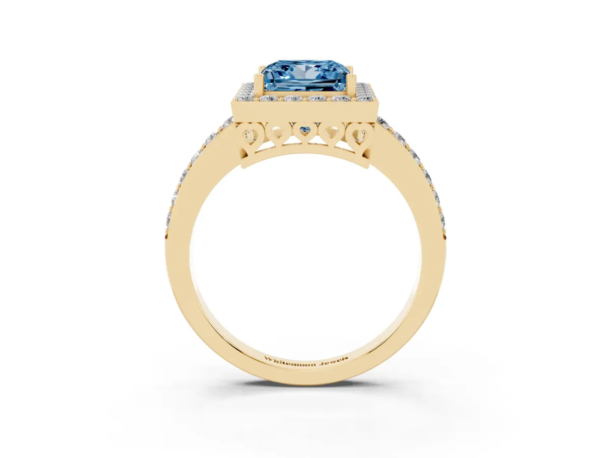 Fancy Blue Princess Cut Halo Diamond Pavé Band Ring with Prong Setting Yellow gold
