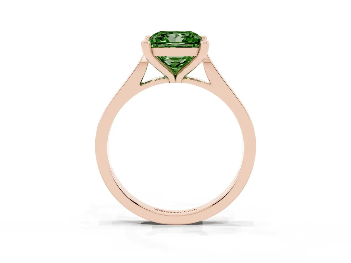 Fancy Green Princess Cut Solitaire Diamond Ring with Four-Prong Setting and Tapered Band Rose gold