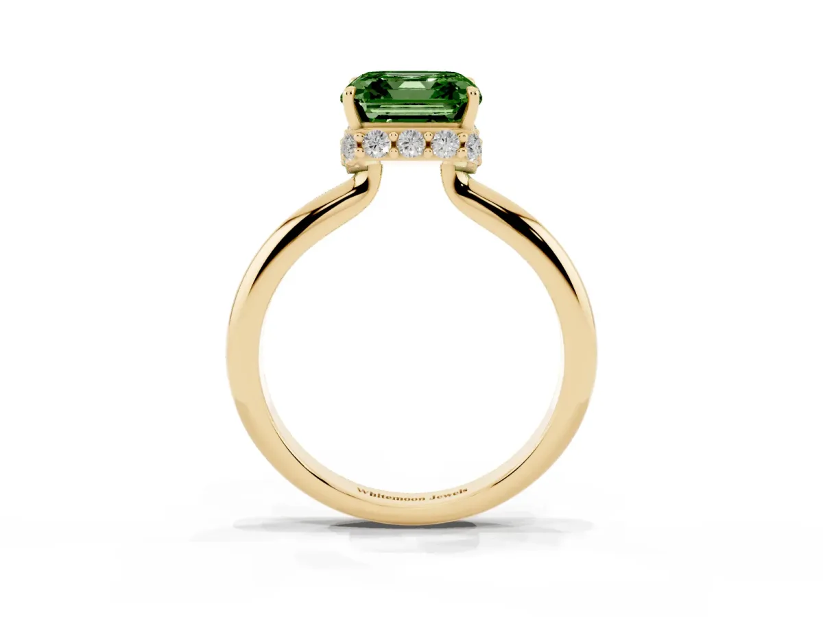 Fancy Green Asscher Cut Brilliant Solitaire Engagement Ring with Six-Prong Setting and Classic Band Yellow gold