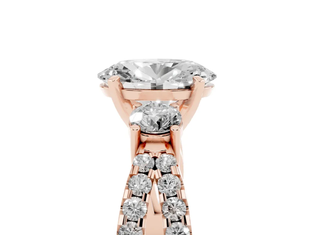 Oval Cut Diamond Three-Stone Ring with Pavé Split Shank and Four-Prong Setting Rose gold