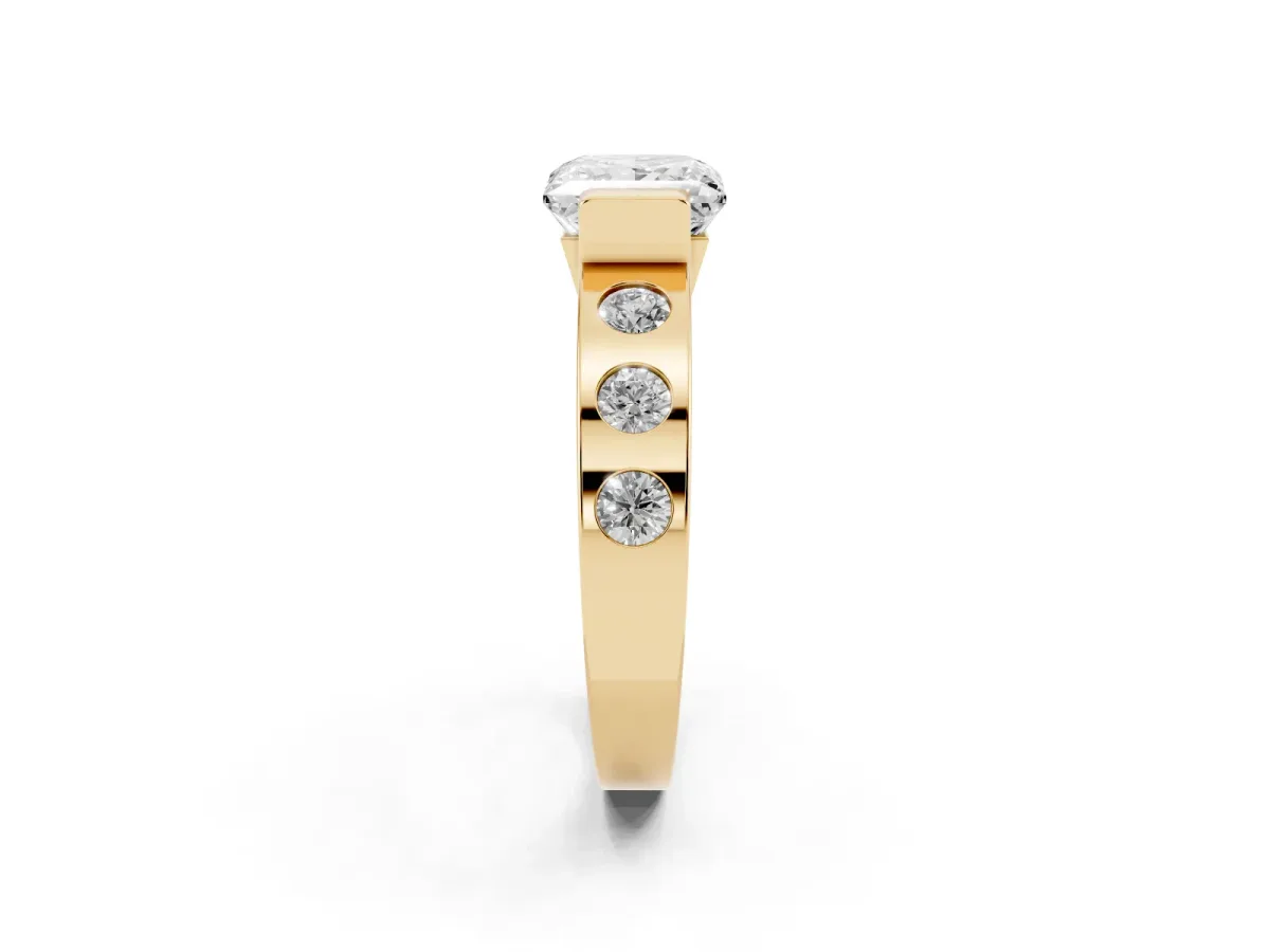 Princess Cut Brilliant Channel-Set Diamond Ring with Bezel Prong Setting Yellow gold