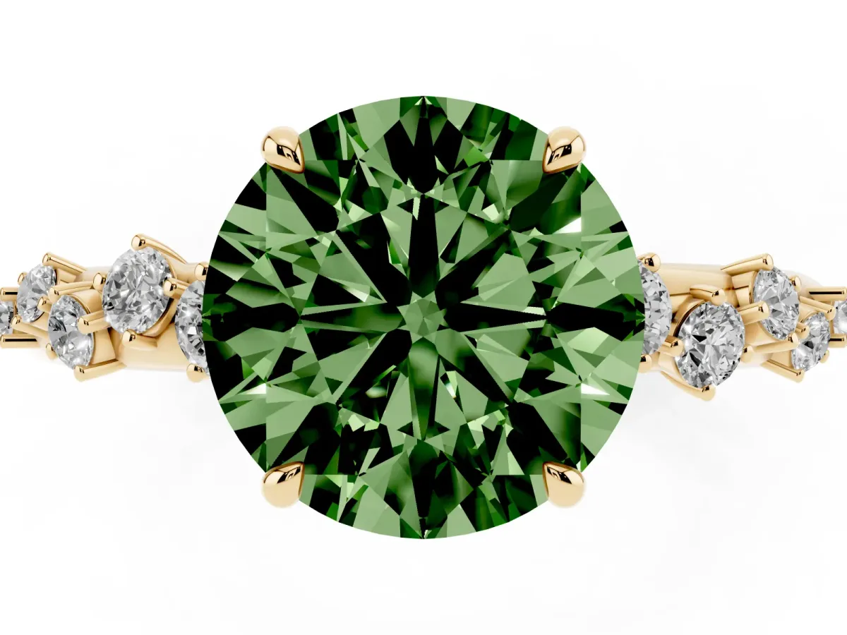 Fancy Green Round Cut Diamond Cluster Prong-Set Solitaire Ring Yellow gold